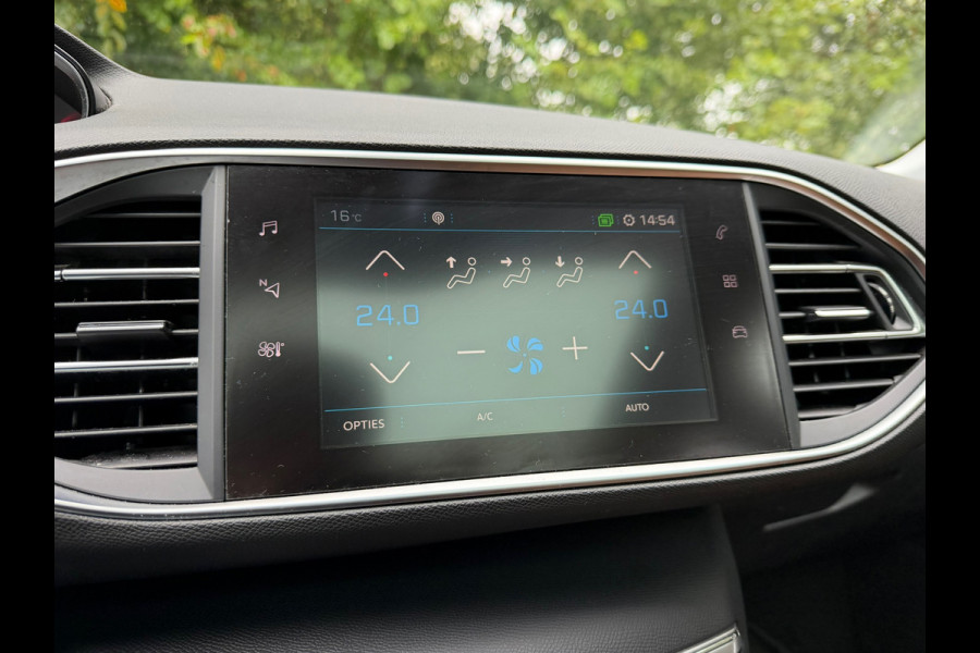 Peugeot 308 SW 1.2 PureTech Blue Lease Premium | Cruise control + NAP + Leder Nu € 7.950,- !!!