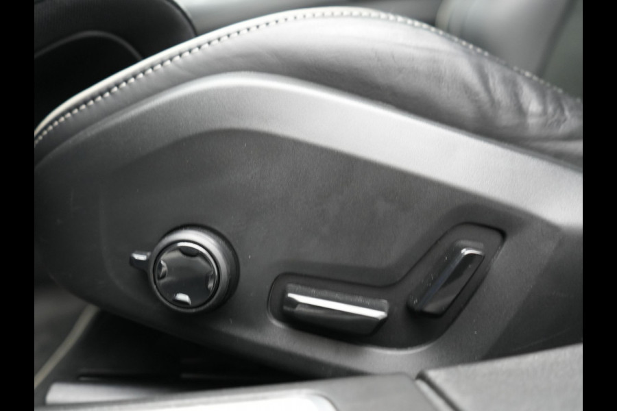 Volvo V90 T8 AWD Twin Engine R-Design Polestar Engineerd PHEV 407pk Dealer O.H. | Trekhaak Af Fabriek | Four C Luchtvering | Panodak | Head Up | Adaptive Cruise | Bowers & Wilkins | 360 Camera | Alcantara Sportstoelen Memory & Verwarmd | Stuur Verwarmd | Apple Carplay |  20"L.M | Plug In Hybrid |