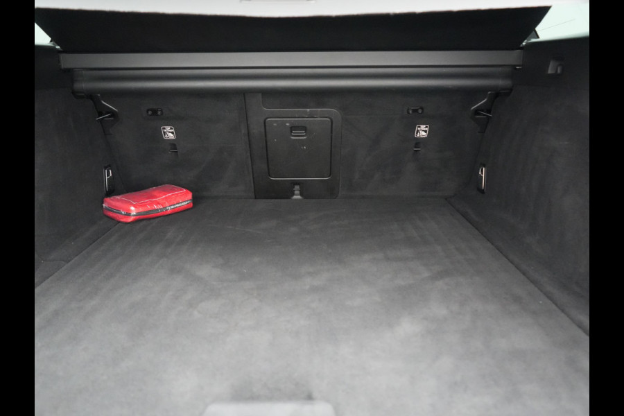 Volvo V90 T8 AWD Twin Engine R-Design Polestar Engineerd PHEV 407pk Dealer O.H. | Trekhaak Af Fabriek | Four C Luchtvering | Panodak | Head Up | Adaptive Cruise | Bowers & Wilkins | 360 Camera | Alcantara Sportstoelen Memory & Verwarmd | Stuur Verwarmd | Apple Carplay |  20"L.M | Plug In Hybrid |