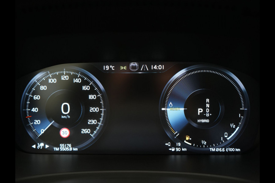 Volvo V90 T8 AWD Twin Engine R-Design Polestar Engineerd PHEV 407pk Dealer O.H. | Trekhaak Af Fabriek | Four C Luchtvering | Panodak | Head Up | Adaptive Cruise | Bowers & Wilkins | 360 Camera | Alcantara Sportstoelen Memory & Verwarmd | Stuur Verwarmd | Apple Carplay |  20"L.M | Plug In Hybrid |