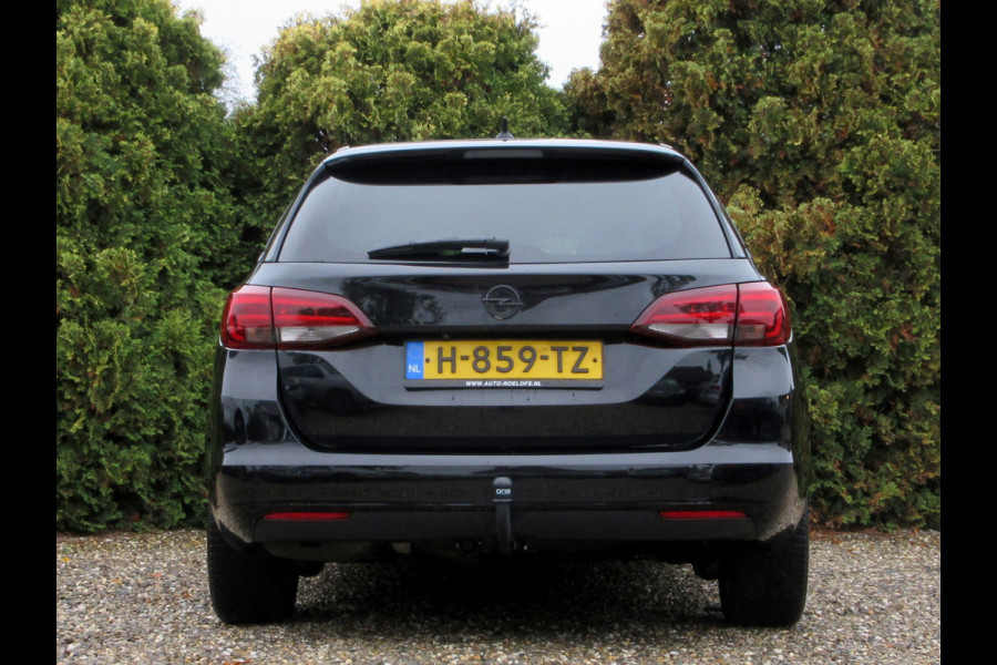 Opel Astra Sports Tourer 1.2 Elegance * Navi * Trekhaak *