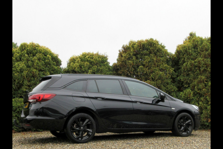 Opel Astra Sports Tourer 1.2 Elegance * Navi * Trekhaak *