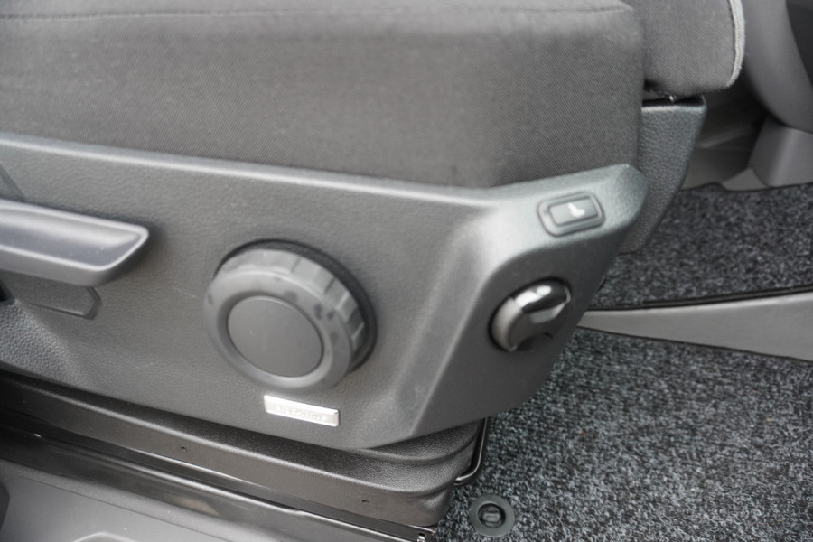 Volkswagen Crafter 35 2.0 TDI 177PK L3H2 Automaat nr.V060 | Airco | Cruise| Camera | Apple CP-Android auto