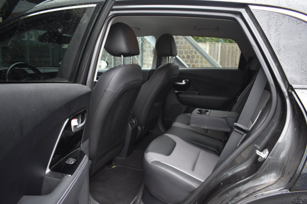 Kia e-Niro Edition 64 kWh SOH 97,8% | STOELVERWARMING | NAP | CAMERA | STUURVERWARMING | APPLE CARPLAY | ANDROID AUTO