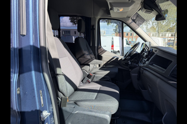 Ford Transit 350 2.0 TDCI 170pk L3H2 DC 5 persoons Trend / vaste prijs rijklaar € 25.950 ex btw / euro 6 / bpm vrij / lease vanaf € 424 / raptor grille / blauw metallic / trekhaak 2500 kg