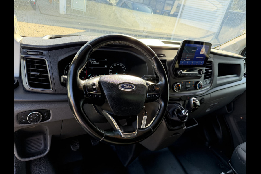 Ford Transit 350 2.0 TDCI 170pk L3H2 DC 5 persoons Trend / vaste prijs rijklaar € 25.950 ex btw / euro 6 / bpm vrij / lease vanaf € 424 / raptor grille / blauw metallic / trekhaak 2500 kg