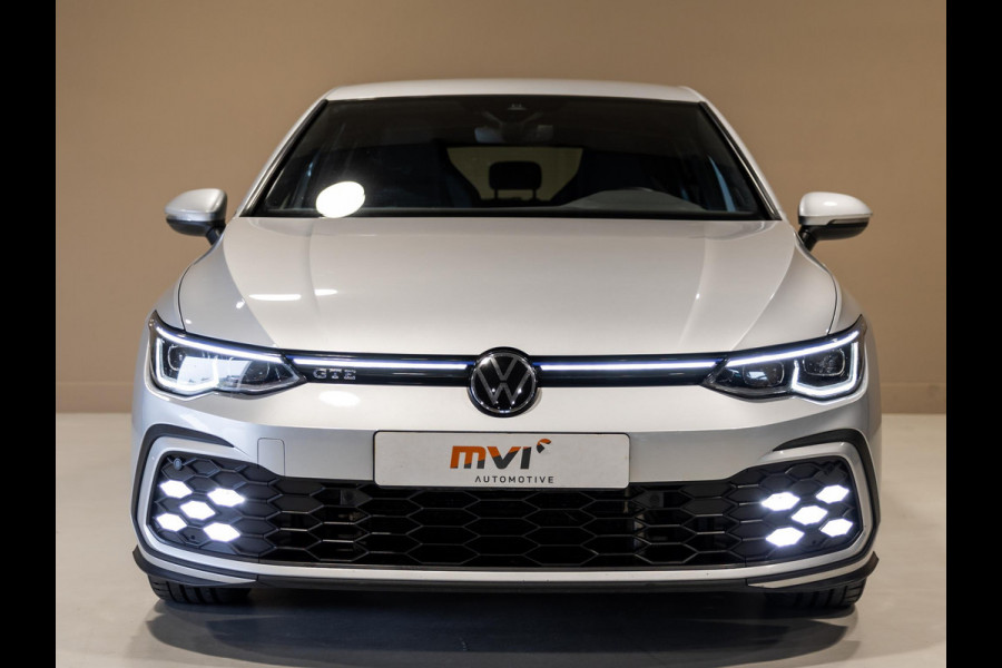 Volkswagen Golf 1.4 eHybrid GTE SOH 90% / 245pk / NAP / Apple CarPlay / Adaptieve cruise control /