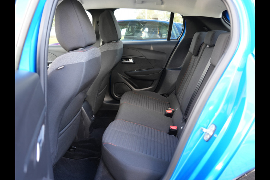 Peugeot e-208 EV Active Pack 50 kWh | Cruise control | DAB | LED | Apple Carplay/Android Auto |