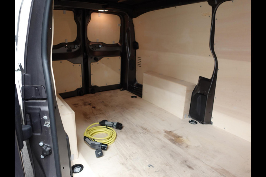 Opel Vivaro-e L3H1 Edition 75 kWh Automaat Airco Navigatie Cruise Control Camera