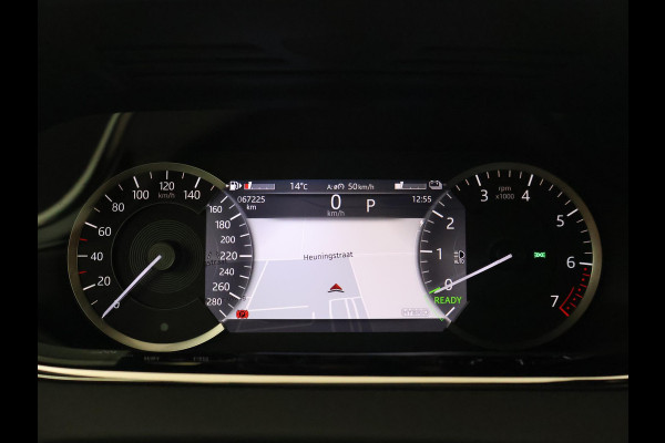 Land Rover Range Rover Evoque 1.5 P300e AWD BRONZE COLLECTION R DYNAMIC + PANORAMA | TREKHAAK | MERIDIAN | 20 INCH