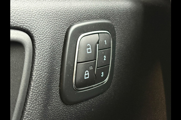 Ford Kuga 2.5 PHEV ST-Line X AGR,Pano,B&O,Dealer O.H.