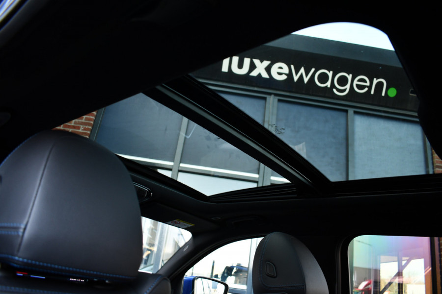 BMW 3 Serie Touring 330e M-Sport Pano DA-Prof E-zetels HUD 19inch