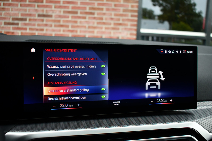 BMW 3 Serie Touring 330e M-Sport Pano DA-Prof E-zetels HUD 19inch