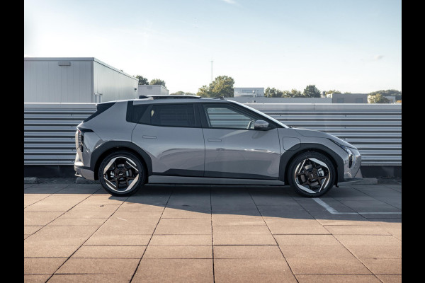 Kia EV4 Plus Advanced 81.4 kWh | Schuif-/Kanteldak | Stoel&Stuur Verwarming | Adapt. Cruise. | Camera | Carplay | Navi. | Clima. | Dodehoekassistentie | Harman Kardon