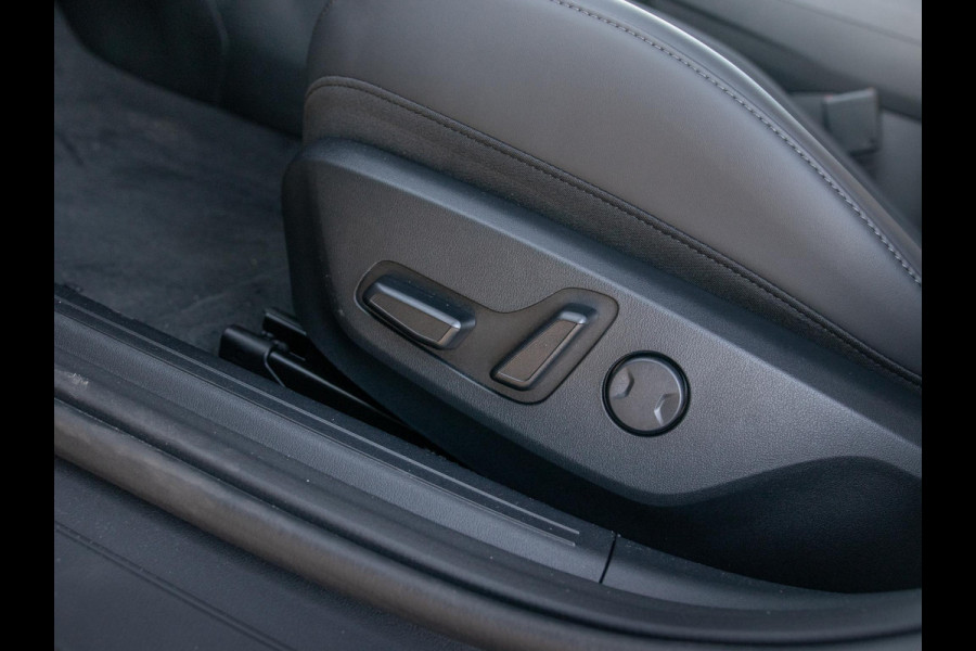 Kia EV4 Plus Advanced 81.4 kWh | Schuif-/Kanteldak | Stoel&Stuur Verwarming | Adapt. Cruise. | Camera | Carplay | Navi. | Clima. | Dodehoekassistentie | Harman Kardon