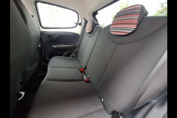 Citroën C1 1.0 VTi Feel | Airco | Pack Comfort | Privacy Glas |