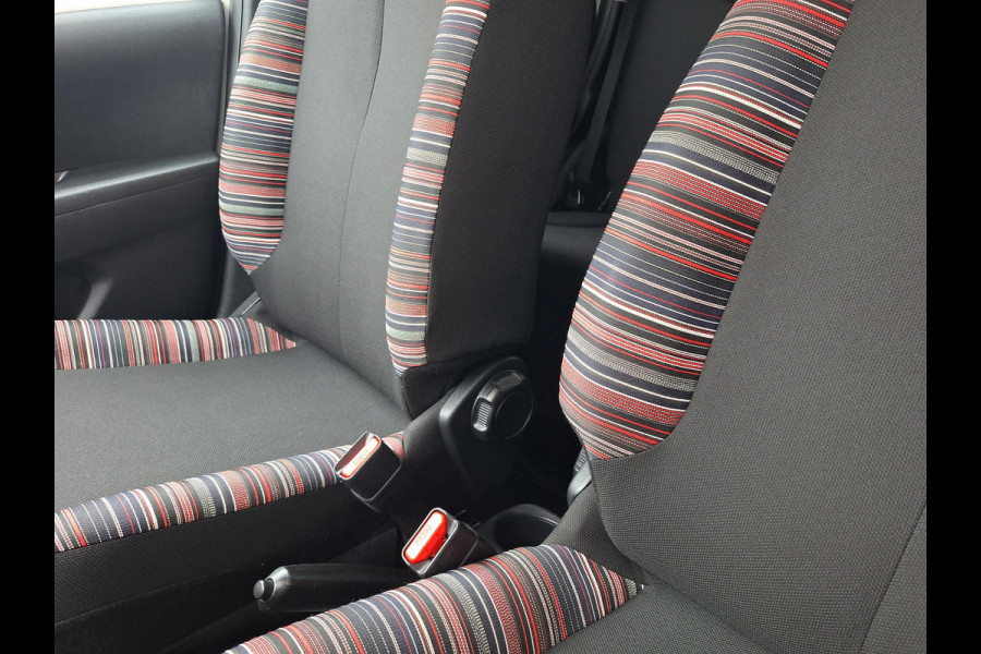 Citroën C1 1.0 VTi Feel | Airco | Pack Comfort | Privacy Glas |