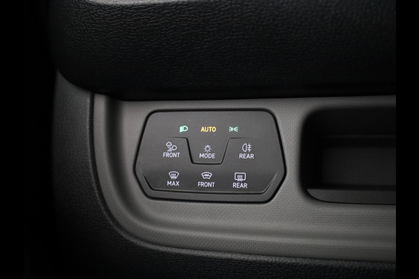 Volkswagen ID. Buzz Cargo Bulli edition 79 kWh 4MOTION | trekhaak | schuifdeur links | alarm