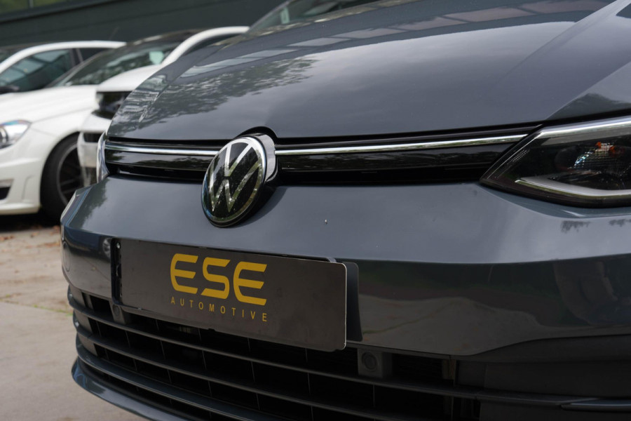Volkswagen Golf 1.5 eTSI Pano | H&K | Camera | Dodehoek | Ambient |