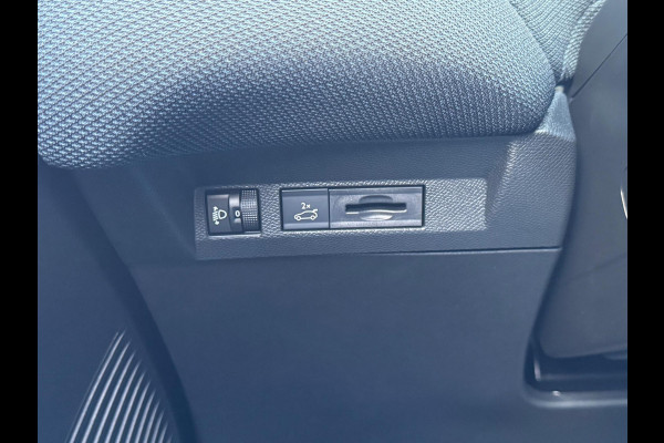 Citroën C5 Aircross Business 74 kWh | Tot 8 jaar garantie | Pack Techno | Warmtepomp | Prijs is rijklaar