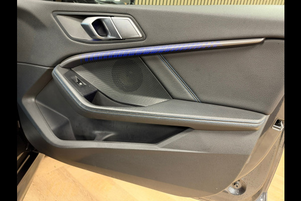 BMW 2 Serie Gran Coupé 218i AUT Executive Edition M-SPORT NAVI CAMERA PDC V+A CARPLAY