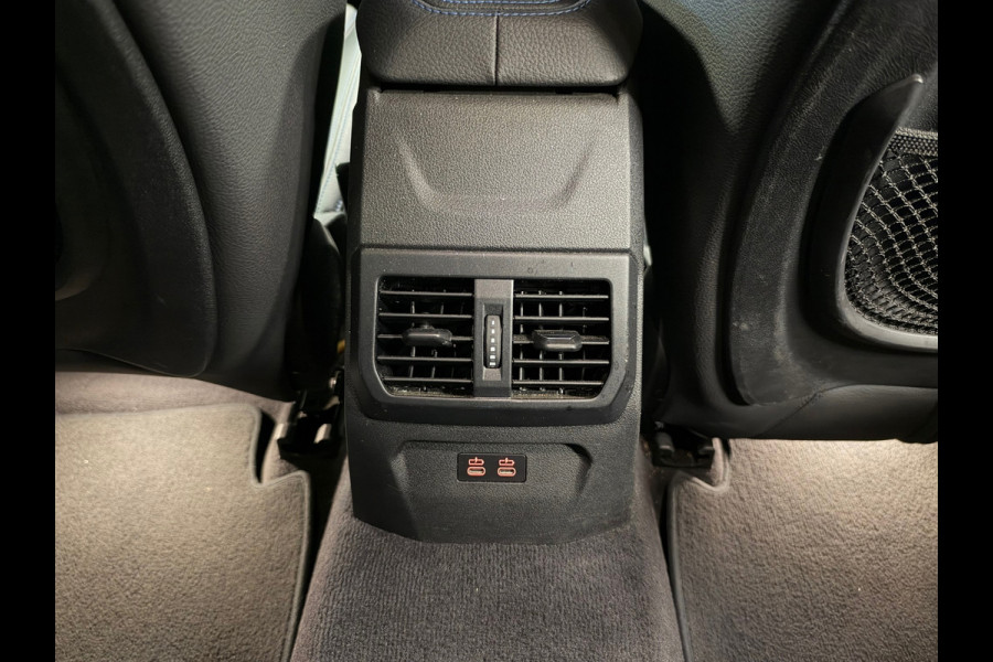 BMW 2 Serie Gran Coupé 218i AUT Executive Edition M-SPORT NAVI CAMERA PDC V+A CARPLAY
