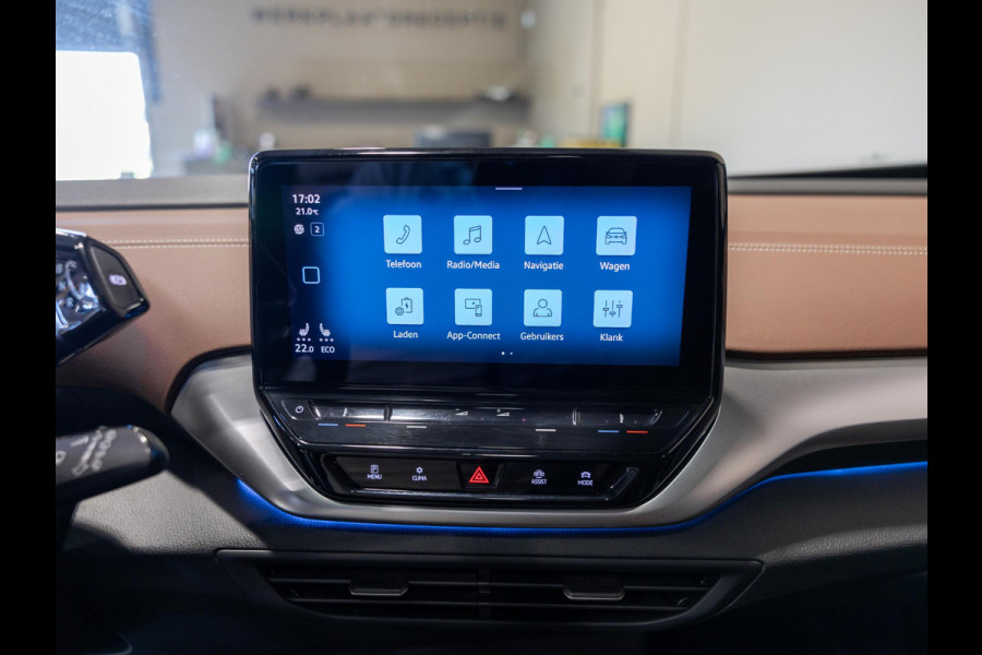 Volkswagen ID.4 Family 77 kWh SOH 92% / 204pk / NAP / Warmtepomp / Panorama dak / Achteruitrij camera / Stoelverwarming /