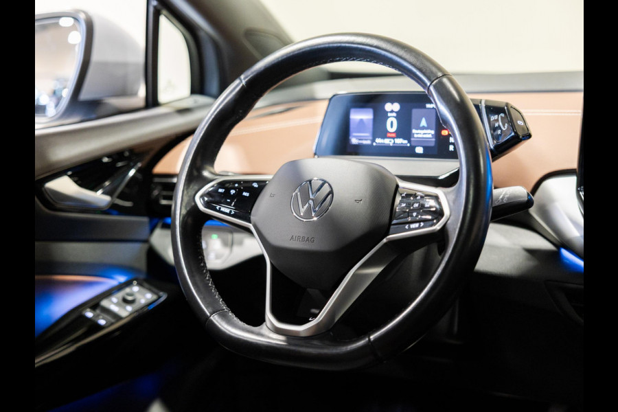 Volkswagen ID.4 Family 77 kWh SOH 92% / 204pk / NAP / Warmtepomp / Panorama dak / Achteruitrij camera / Stoelverwarming /