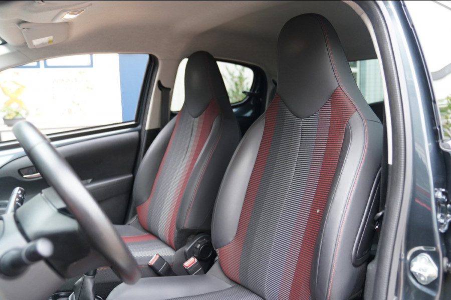 Peugeot 108 1.0 e-VTi GT-Line|Prijs rijklaar incl. 12 mnd garantie| Camera Carplay Airco LMV Bluetooth Keyless entry + start
