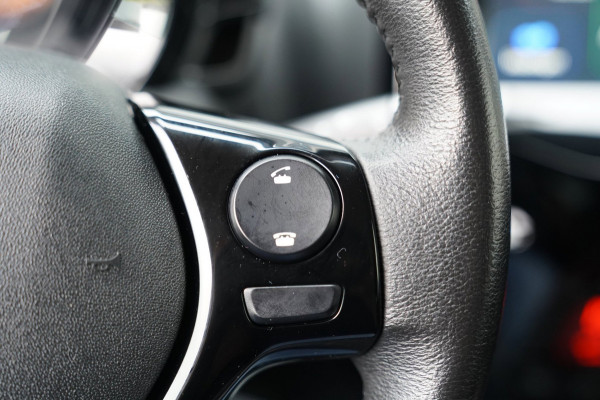 Peugeot 108 1.0 e-VTi GT-Line|Prijs rijklaar incl. 12 mnd garantie| Camera Carplay Airco LMV Bluetooth Keyless entry + start