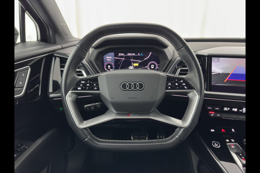 Audi Q4 e-tron 40 S edition 77 kWh (3-Fase-11kW) (INCL.BTW) *HEAT-PUMP | LEATHER-FABRIC | MATRIX-LED | ADAPTIVE-CRUISE | CAMERA | DIGI-COCKPIT | KEYLESS | AMBIENT-LIGHT | AUDI-SOUND | NAVI-FULLMAP | PRIVACY-GLASS | ECC | PDC | 20''ALU*