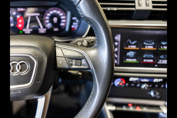 Audi Q3 35 TFSI Advanced Pro Line Business / 150pk / Stoelverwarming / Leder / Apple CarPlay /