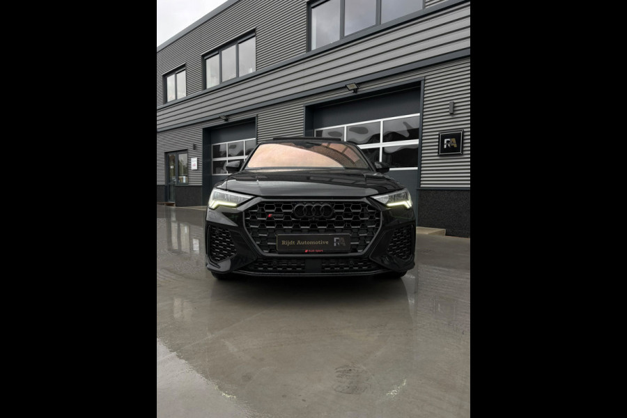 Audi Q3 Sportback TFSI RS |BTW|RS Stoelen|Matrix|ACC|Pano|