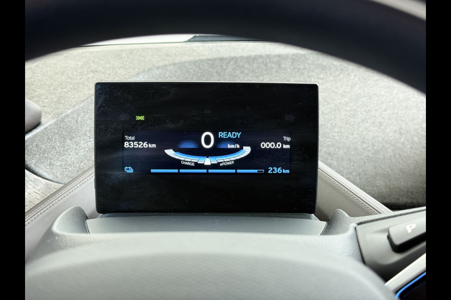 BMW i3 120Ah 42 kWh Warmtepomp Sportpakket Leer Navi Ecc Pdc Tel. Usb 20'LM CruiseControl Stoelverw. KeylessStart Isofix Led Aut.Verlichting Elek.Ramen Comfort pakket