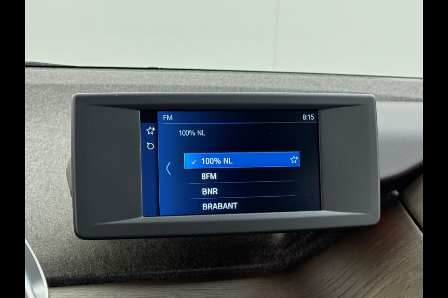 BMW i3 120Ah 42 kWh Warmtepomp Sportpakket Leer Navi Ecc Pdc Tel. Usb 20'LM CruiseControl Stoelverw. KeylessStart Isofix Led Aut.Verlichting Elek.Ramen Comfort pakket