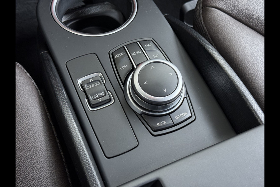 BMW i3 120Ah 42 kWh Warmtepomp Sportpakket Leer Navi Ecc Pdc Tel. Usb 20'LM CruiseControl Stoelverw. KeylessStart Isofix Led Aut.Verlichting Elek.Ramen Comfort pakket