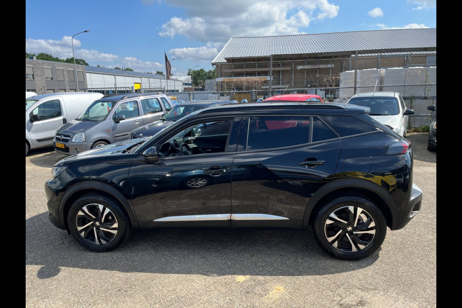 Peugeot 2008 1.2 PureTech Allure(clima,cruise,lmv,nwe-distributieset,bj21,15999,-)