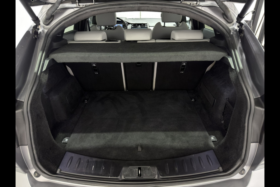 Jaguar E-Pace 1.5 P300e AWD R-Dynamic S | Trekhaak | Stoelen verwarmd | 360 Cam | Luxe Leder