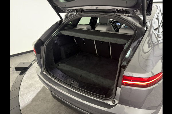 Jaguar E-Pace 1.5 P300e AWD R-Dynamic S | Trekhaak | Stoelen verwarmd | 360 Cam | Luxe Leder