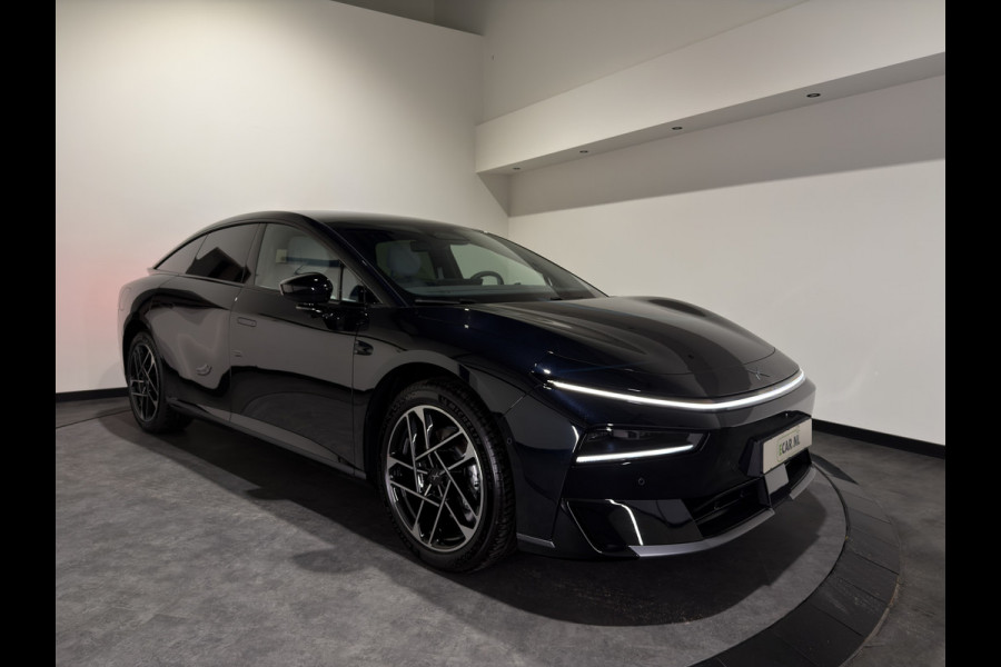 XPeng P7+ RWD Long Range 74.9 kWh | Luxe wit leder interieur | Stoelen verwarmd geventileerd & massage functie