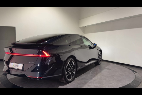 XPeng P7+ RWD Long Range 74.9 kWh | Luxe wit leder interieur | Stoelen verwarmd geventileerd & massage functie