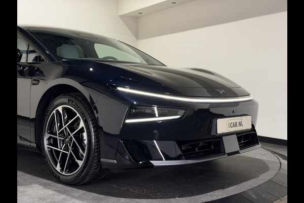 XPeng P7+ RWD Long Range 74.9 kWh | Luxe wit leder interieur | Stoelen verwarmd geventileerd & massage functie