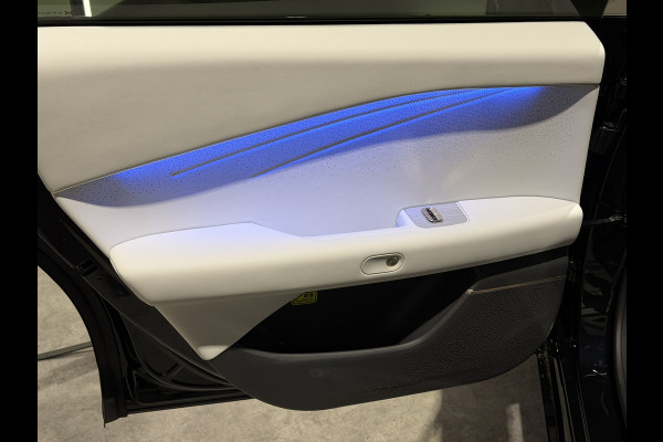 XPeng P7+ RWD Long Range 74.9 kWh | Luxe wit leder interieur | Stoelen verwarmd geventileerd & massage functie