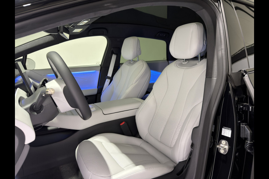 XPeng P7+ RWD Long Range 74.9 kWh | Luxe wit leder interieur | Stoelen verwarmd geventileerd & massage functie