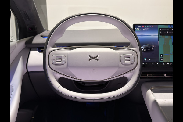 XPeng P7+ RWD Long Range 74.9 kWh | Luxe wit leder interieur | Stoelen verwarmd geventileerd & massage functie