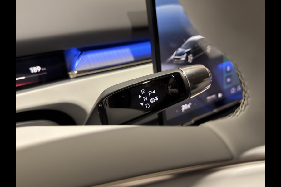 XPeng P7+ RWD Long Range 74.9 kWh | Luxe wit leder interieur | Stoelen verwarmd geventileerd & massage functie
