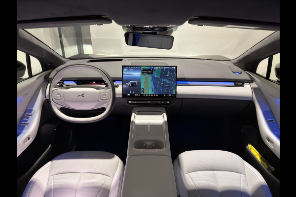 XPeng P7+ RWD Long Range 74.9 kWh | Luxe wit leder interieur | Stoelen verwarmd geventileerd & massage functie