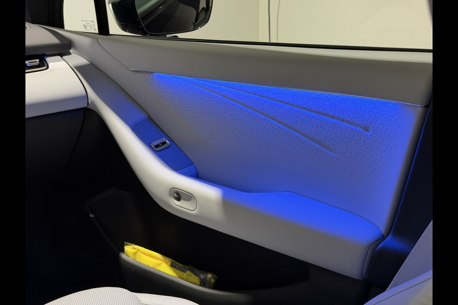 XPeng P7+ RWD Long Range 74.9 kWh | Luxe wit leder interieur | Stoelen verwarmd geventileerd & massage functie