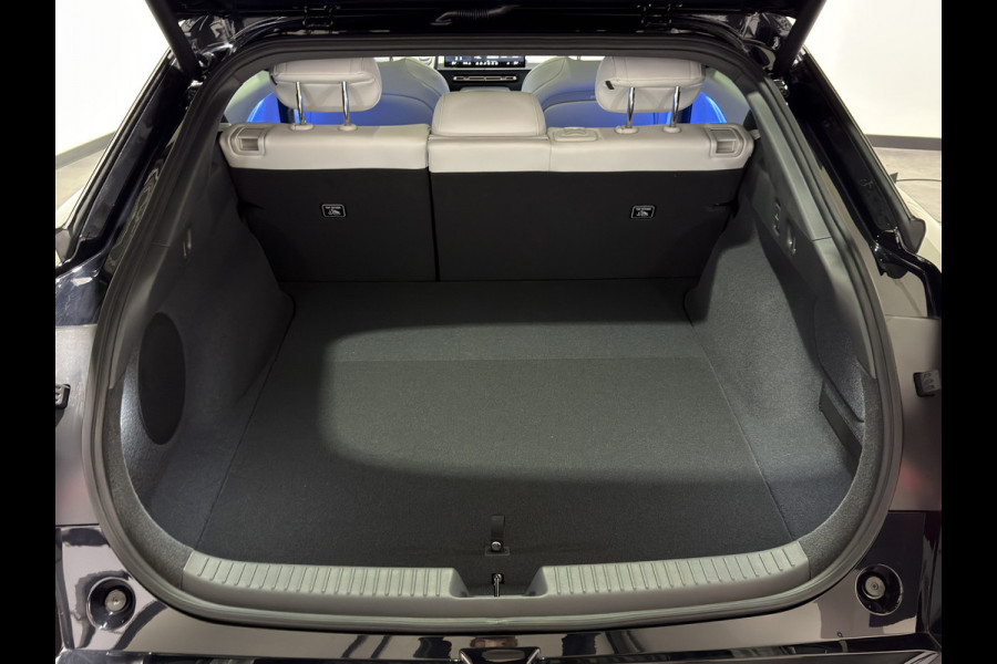 XPeng P7+ RWD Long Range 74.9 kWh | Luxe wit leder interieur | Stoelen verwarmd geventileerd & massage functie