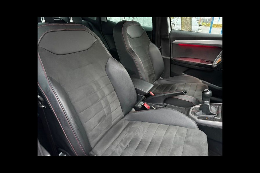 Seat Arona 1.0 TSI FR Beats Business Intense Plus Airco/ECC,Navigatie,Camera,Half Leder/Alcantara